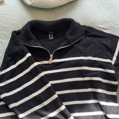 Pull à zip Forever 21