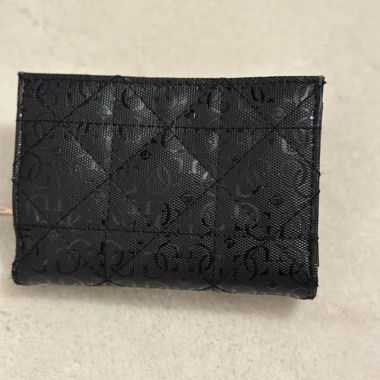 Guess wallet