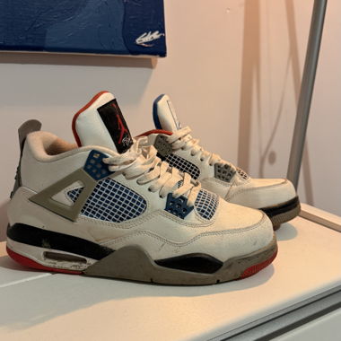 Jordan 4