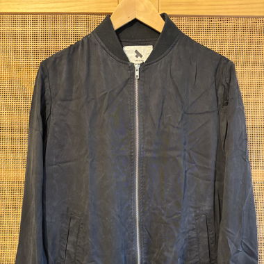 Schwarze Jacke von Tarzan