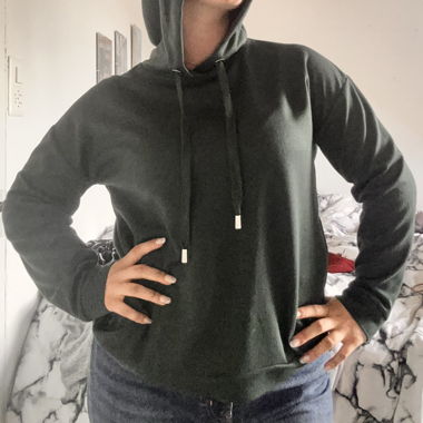 Grüner Comfy Pullover