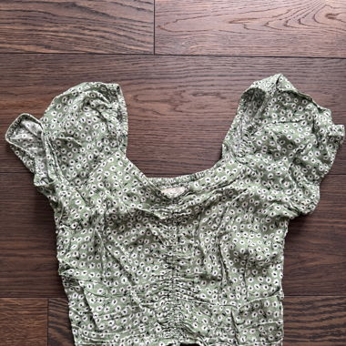 H&M Bluse crop mit Blumenmuster
