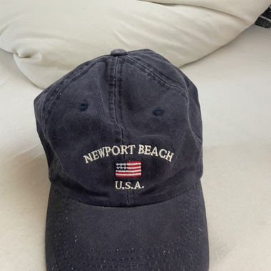 Brandy Melville Cap