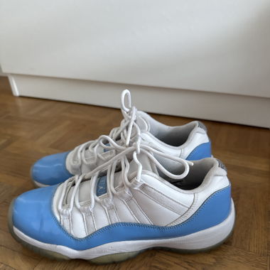 Jordan 11 Retro Low