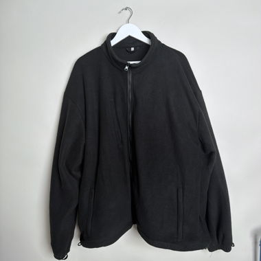 Schwarze Fleecejacke