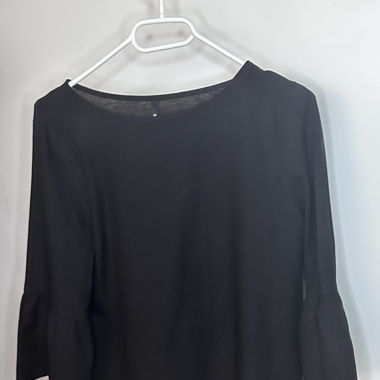 Bluse schwarz mit breiten Ärmeln