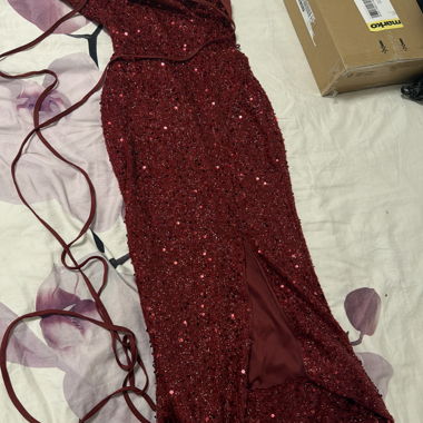 Robe de soirée dos nu rouge