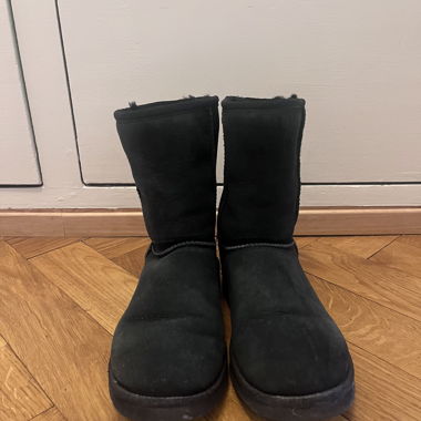 UGG Classic