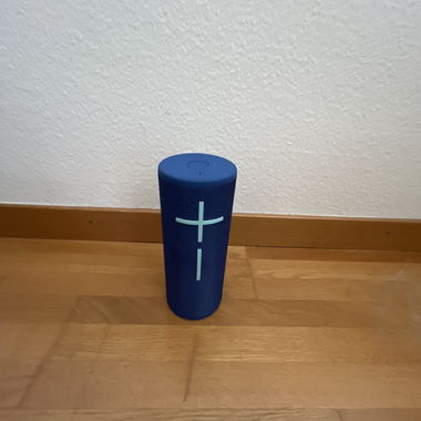 UE Boom 4 blau