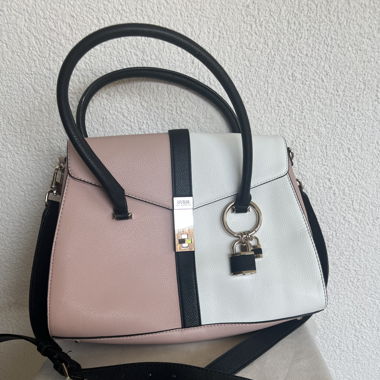 Guess Tasche