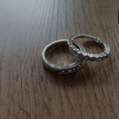 2 silberne Ringe 