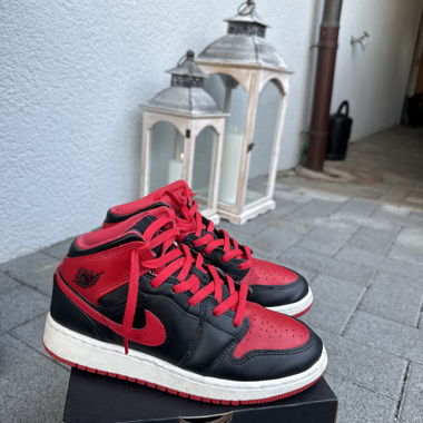 Jordan air 1 mid rise