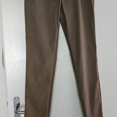 Pantaloni Chino Marroni