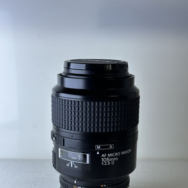 Nikon Makro Objektiv 105mm