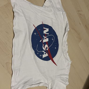 Crop-top NASA