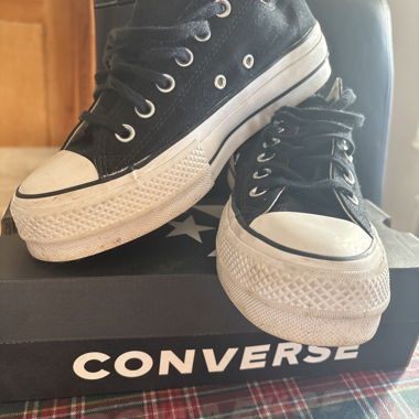 Converse con zeppa corte