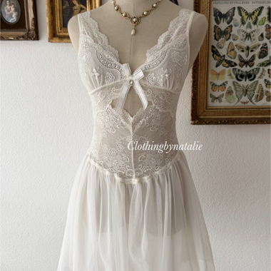 Babydoll mit Stickerei aus Mesh, Grösse S