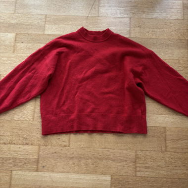 Maglione rosso in lana