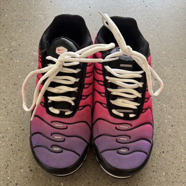Nike TNs