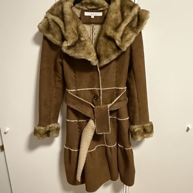 Laundry Coat
