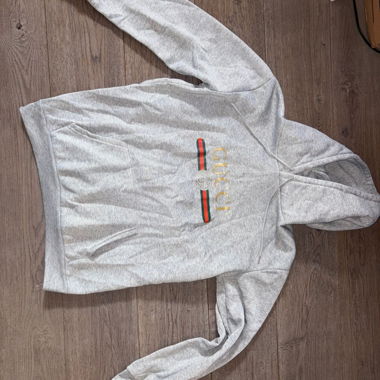 Grauer Gucci Kapuzenpullover