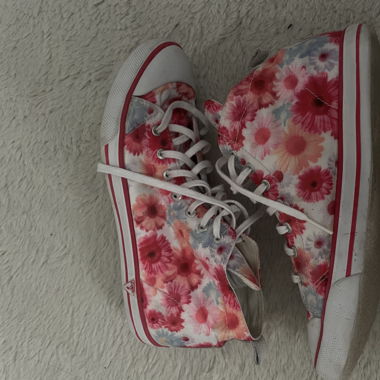 Guess Stoffschuhe mit Blumenmuster