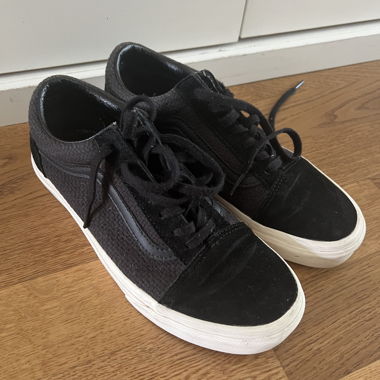 Black Vans Sneakers