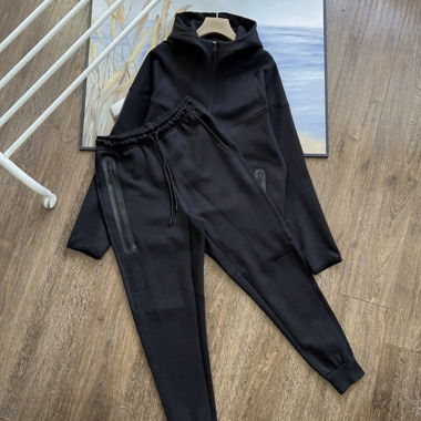Schwarzes Hoodie-Trainingsanzug-Set