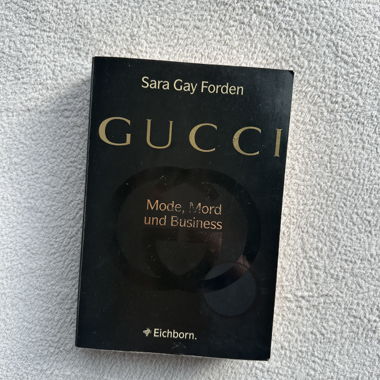 Vintage Gucci Buch aus 2002