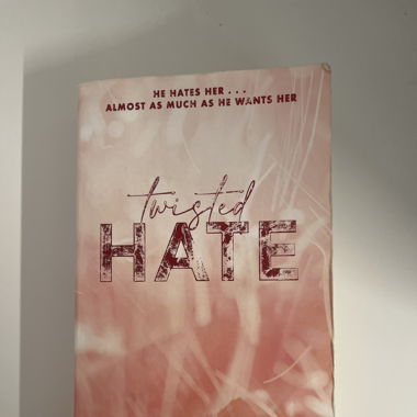 Ana Huang-Twisted Hate