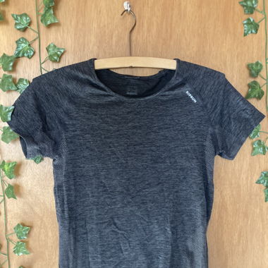 Graues sport T-Shirt