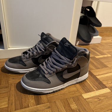 Nike Dunk Noir Kaki