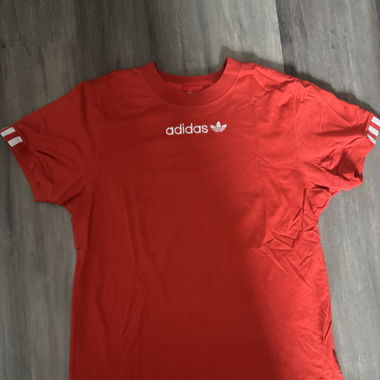 T-shirt rouge ADIDAD