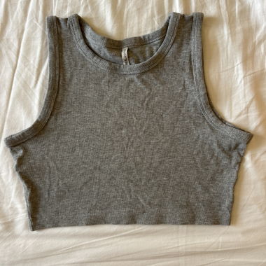 Grau geripptes Tanktop