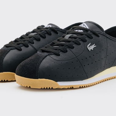 Schwarze Lacoste-Sneaker