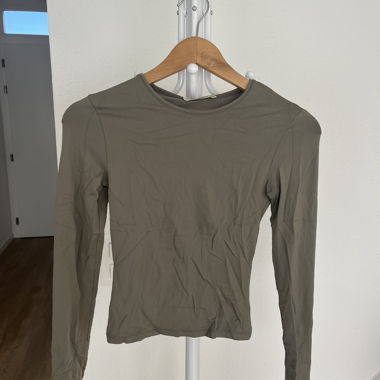 Long-sleeve top