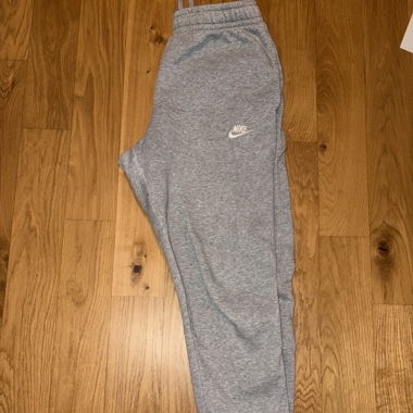 Jogging nike gris 