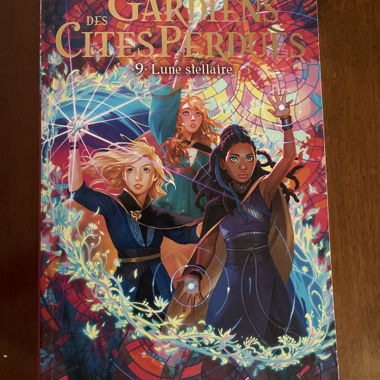 Guardians of the Lost Cities Volume 9