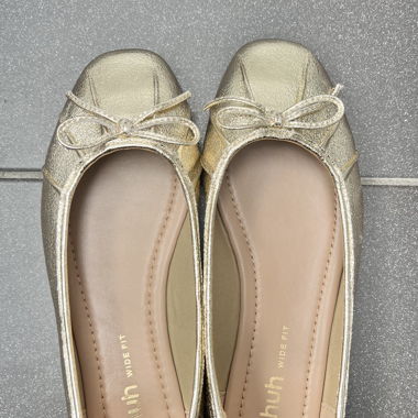 Goldene Ballerinas