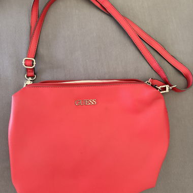 Sac bandoulière GUESS rouge