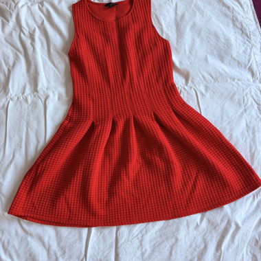 Rotes H&M Kleid
