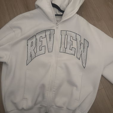 Zipper von Review