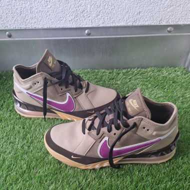 Sneakers Nike LeBron 18 Low Viotech / taglia EU 41