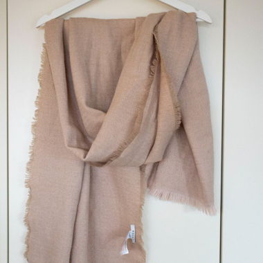  Soft and cozy scarf in peach pink