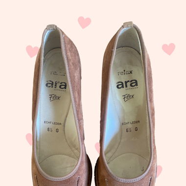 Brown Suede Pumps