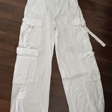 Weisse Cargohose