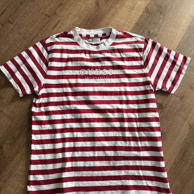 Guess Los Angeles T-Shirt