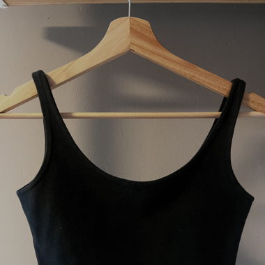 darkgreen crop top brandy melville