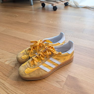 Adidas Spezial, orange-jaune