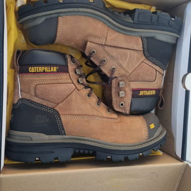 CATERPILLAR s.45 NEW work boots